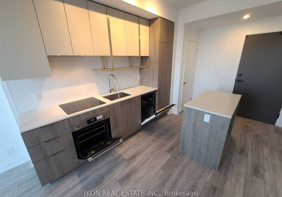 15-holmes-avenue-toronto-north-york-ontario-c13712264