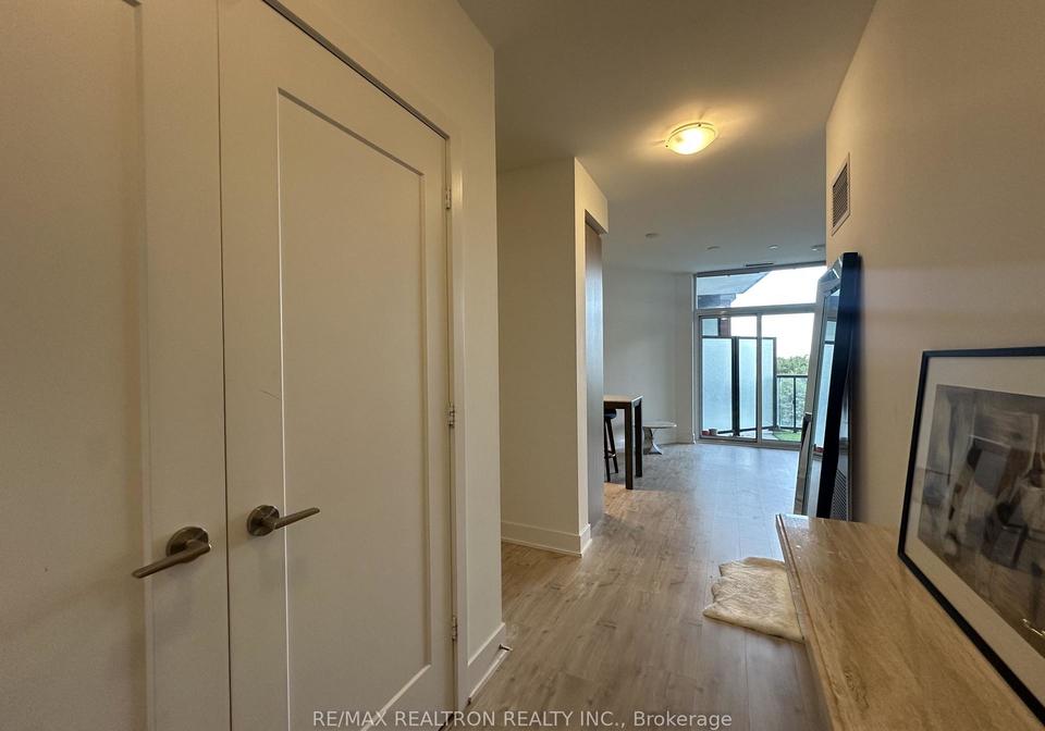 1-belsize-drive-toronto-toronto-ontario-c13712398