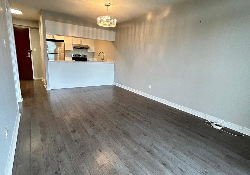 28-empress-avenue-toronto-north-york-ontario-c13712404