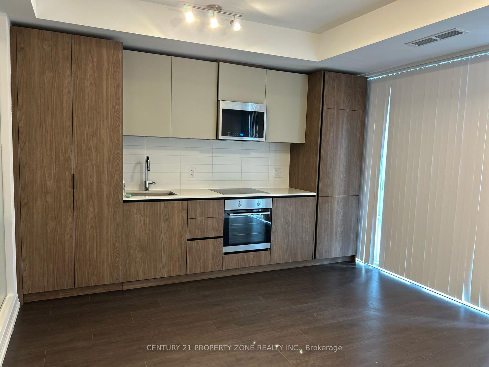 28-widmer-street-toronto-toronto-ontario-c13712494