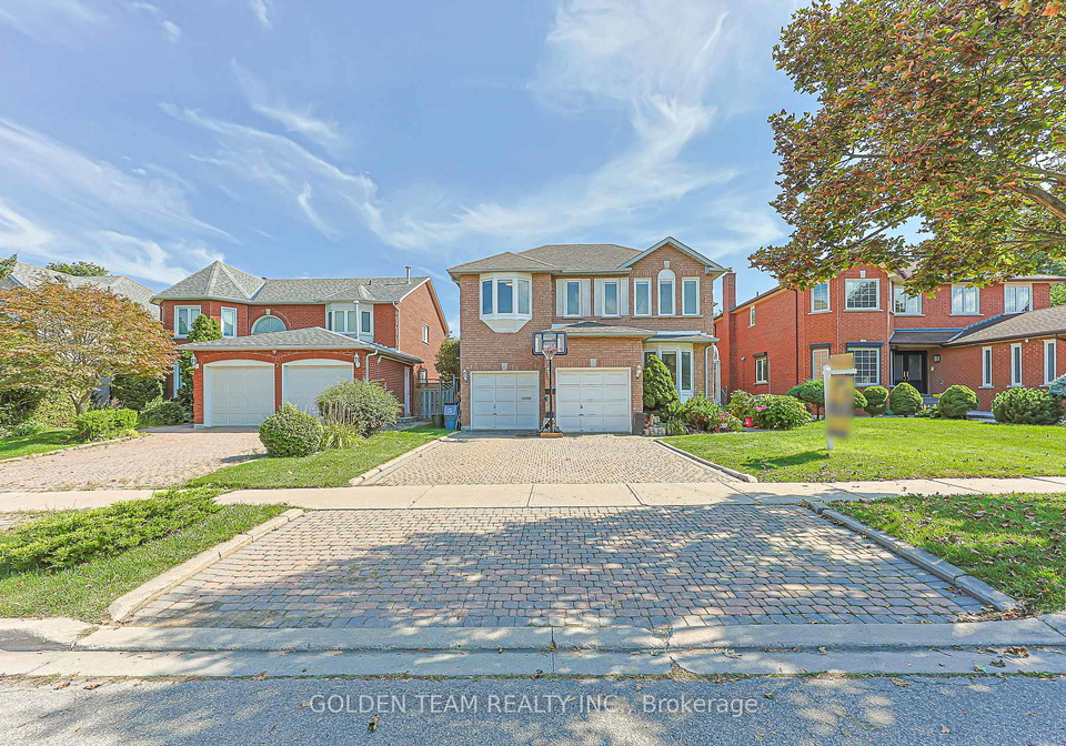 5-jardin-hill-court-toronto-north-york-ontario-c13712542