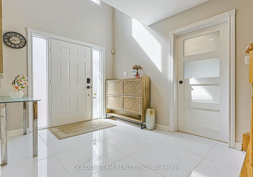 5-jardin-hill-court-toronto-north-york-ontario-c13712542