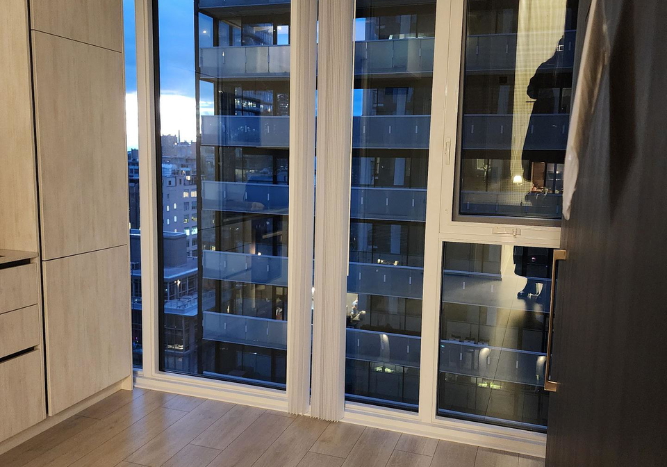 400-king-street-toronto-toronto-ontario-c13712558