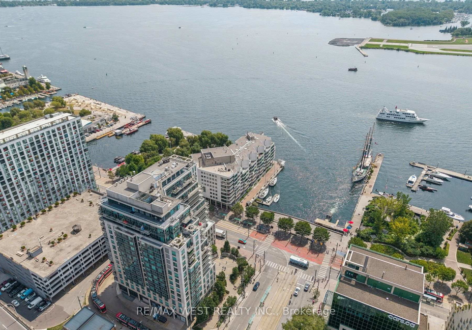 410-queens-quay-w-toronto-toronto-ontario-c13712560