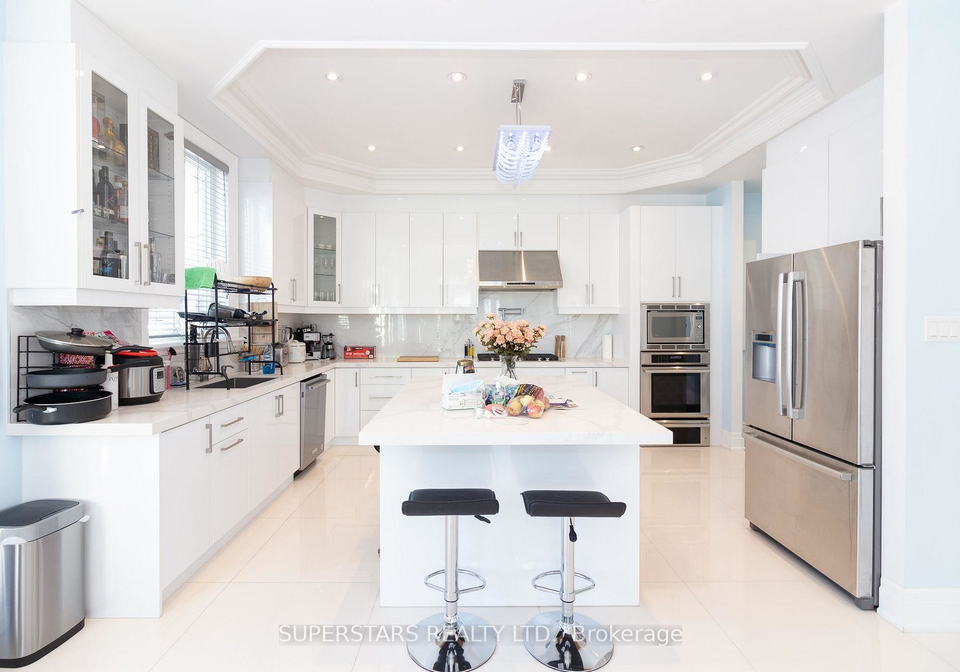 123-wilmington-avenue-toronto-toronto-ontario-c13712572