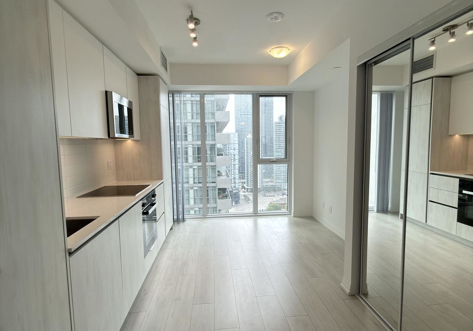 400-king-street-w-toronto-toronto-ontario-c13712648