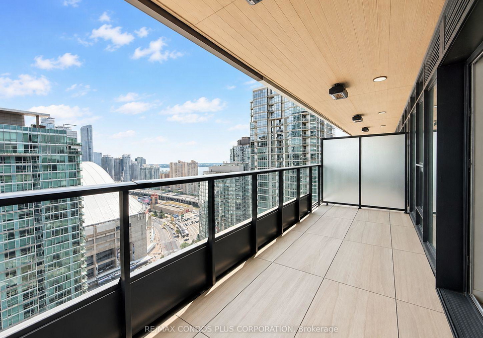 3-concord-cityplace-way-toronto-toronto-ontario-c13712656