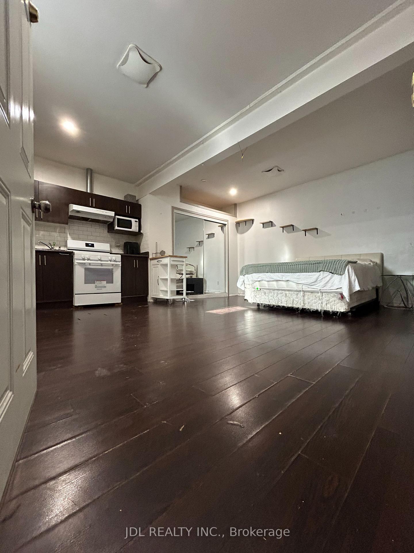 128-denison-avenue-toronto-toronto-ontario-c13712800