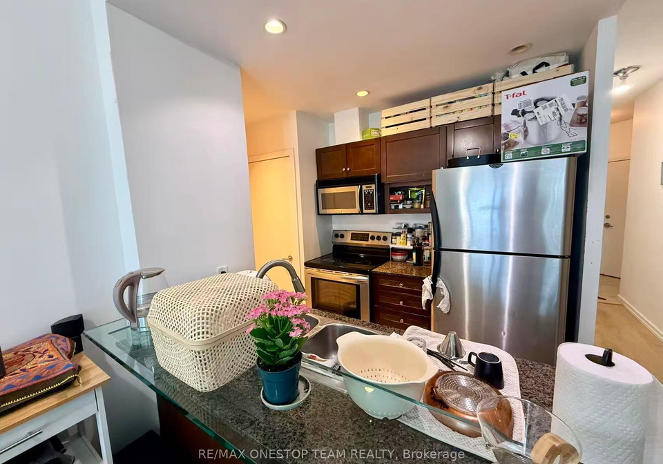 8-york-street-toronto-toronto-ontario-c13712868