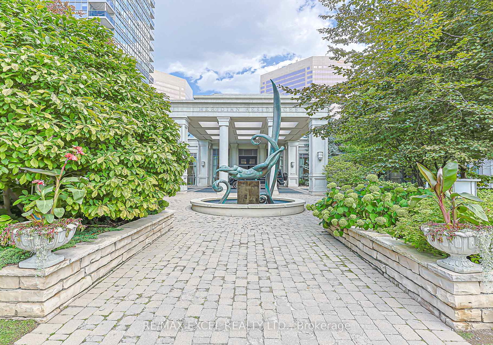 25-greenview-avenue-toronto-toronto-ontario-c13713048