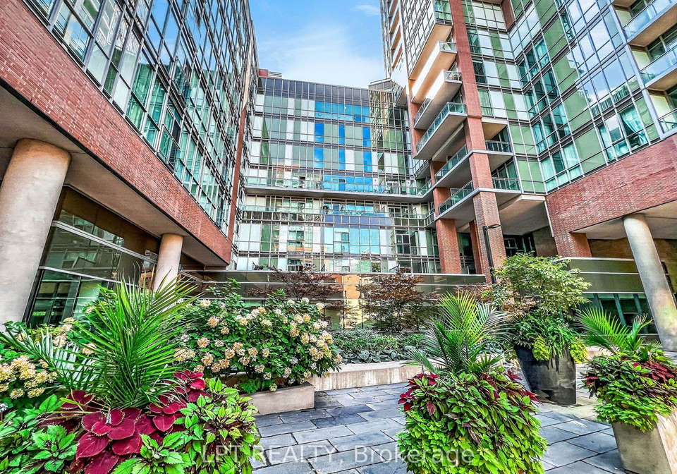 112-george-street-toronto-toronto-ontario-c13713268