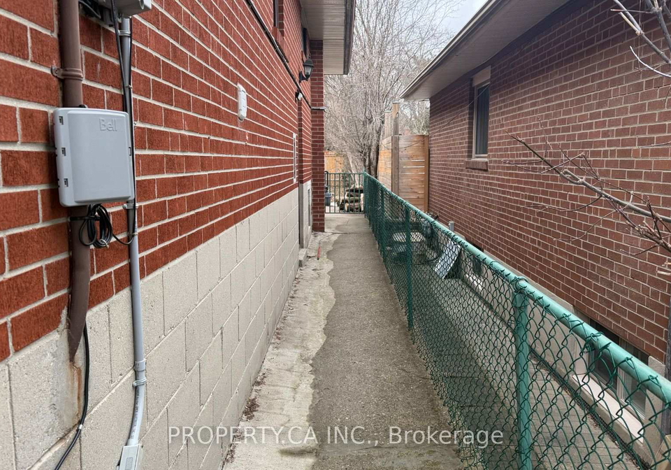 46-hove-street-toronto-toronto-ontario-c13713320
