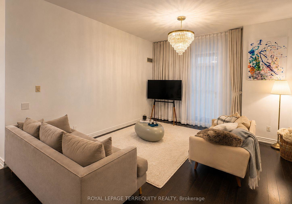 60-st-clair-avenue-w-toronto-toronto-ontario-c13713534