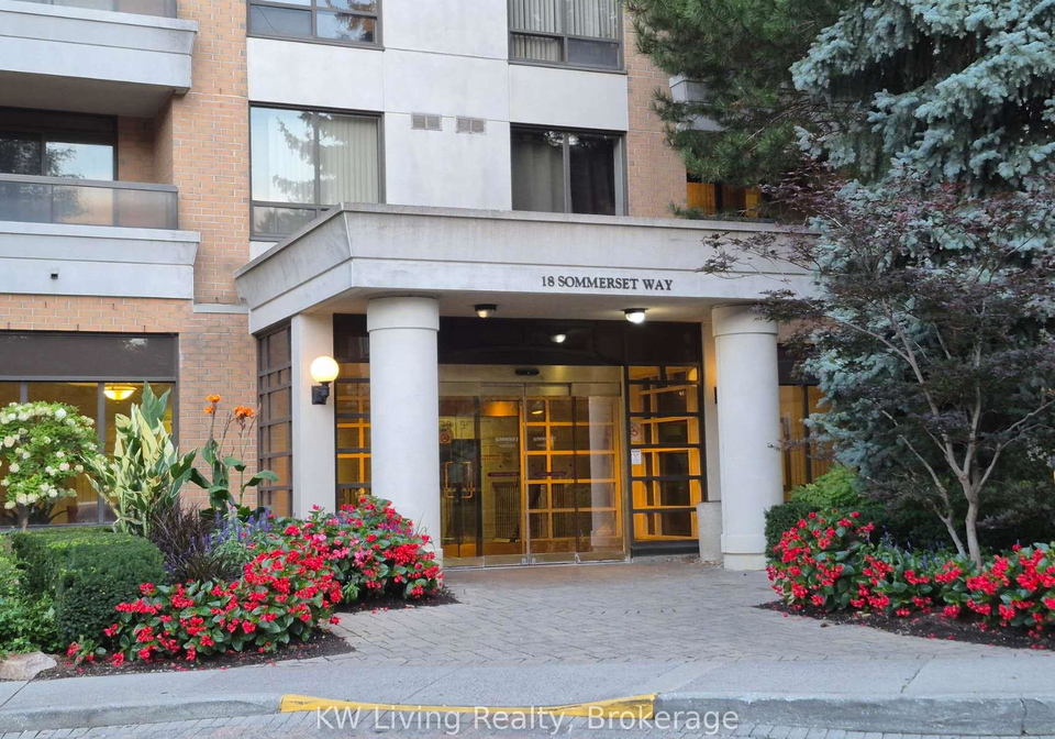 18-sommerset-way-toronto-north-york-ontario-c13713542