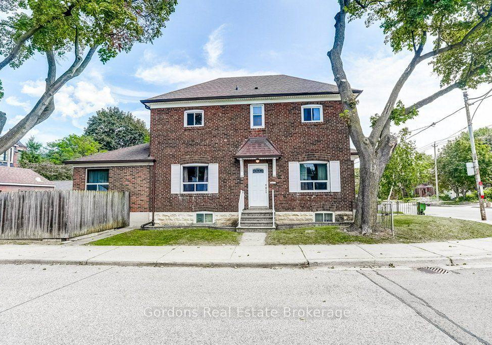 142-lawrence-avenue-w-toronto-toronto-ontario-c13713816