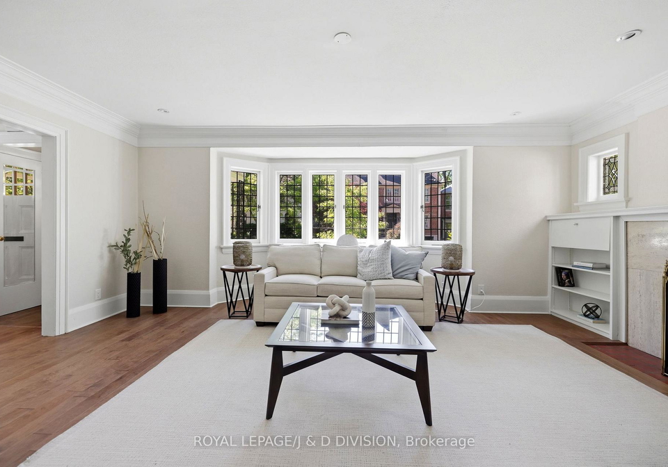 102-ridge-drive-toronto-toronto-ontario-c13713846