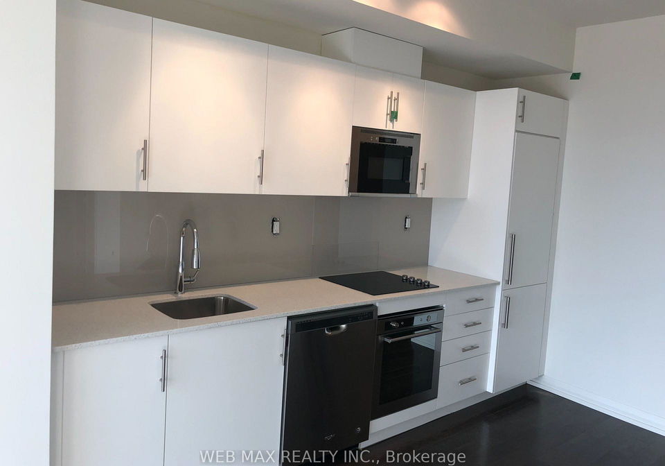 460-adelaide-street-e-toronto-toronto-ontario-c13713958