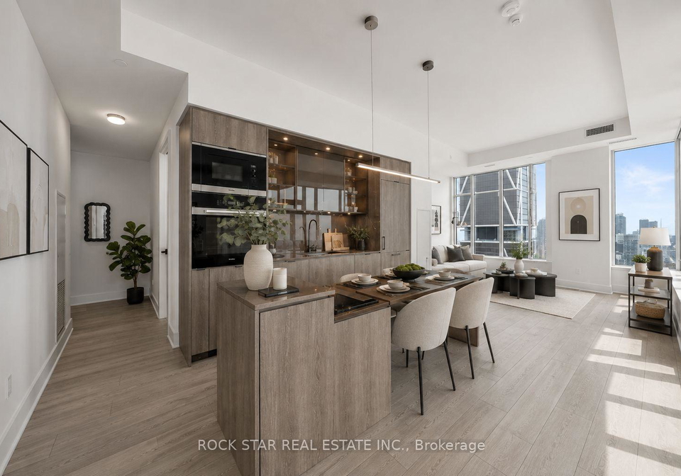 11-yorkville-avenue-toronto-toronto-ontario-c13714202