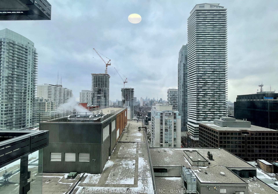39-roehampton-avenue-toronto-toronto-ontario-c13714428