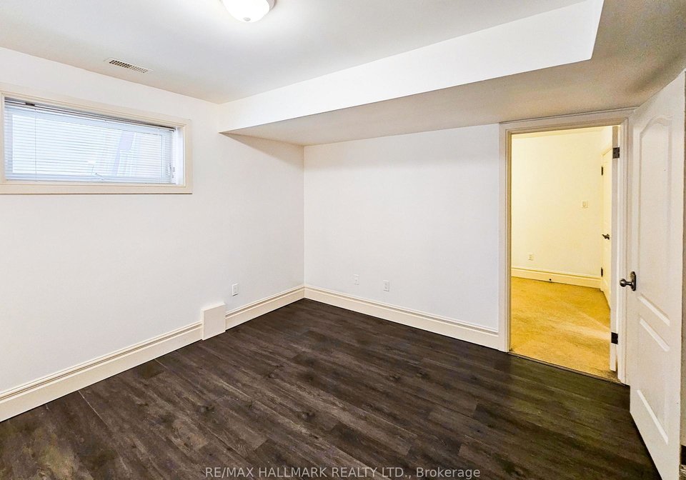 22-roberta-drive-toronto-toronto-ontario-c13714540
