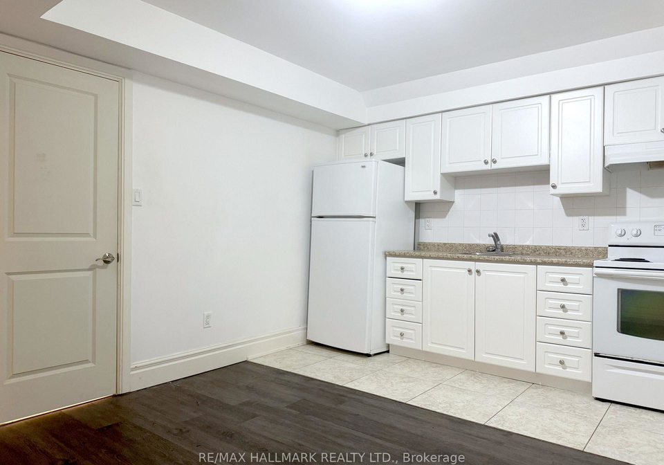 22-roberta-drive-toronto-toronto-ontario-c13714540