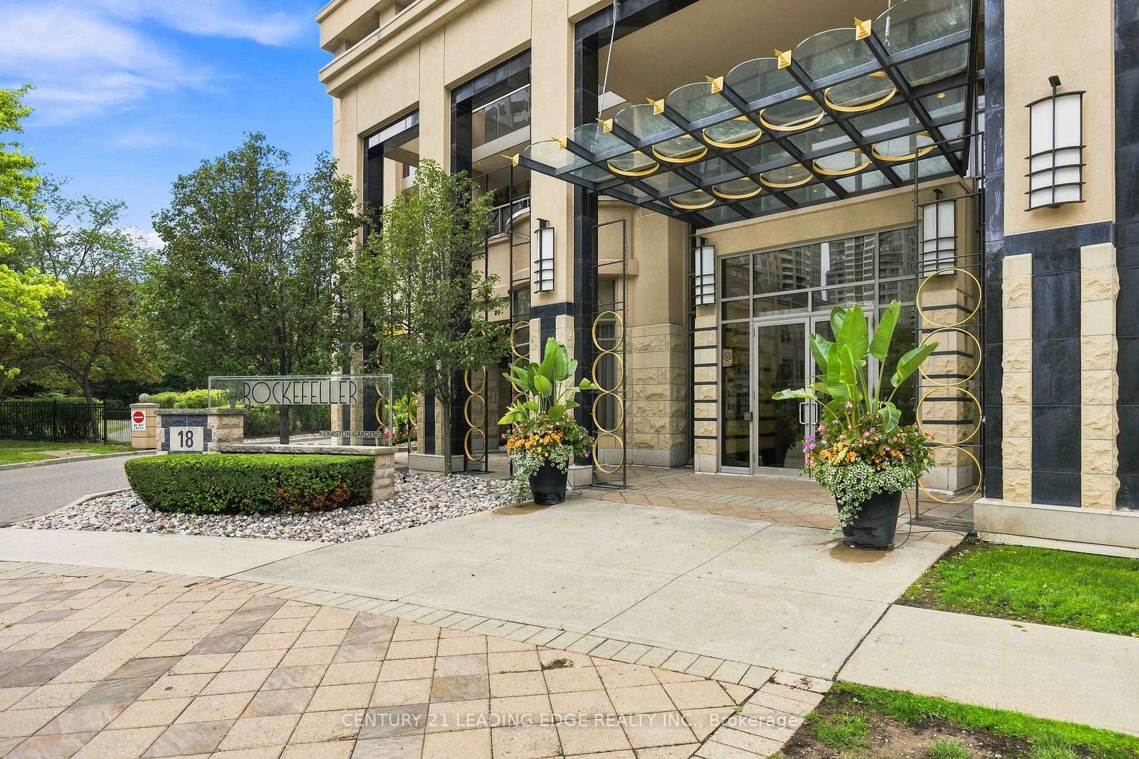 18-kenaston-gardens-toronto-north-york-ontario-c13714654