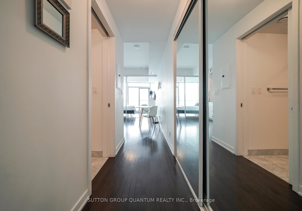 12-york-street-toronto-toronto-ontario-c13715314