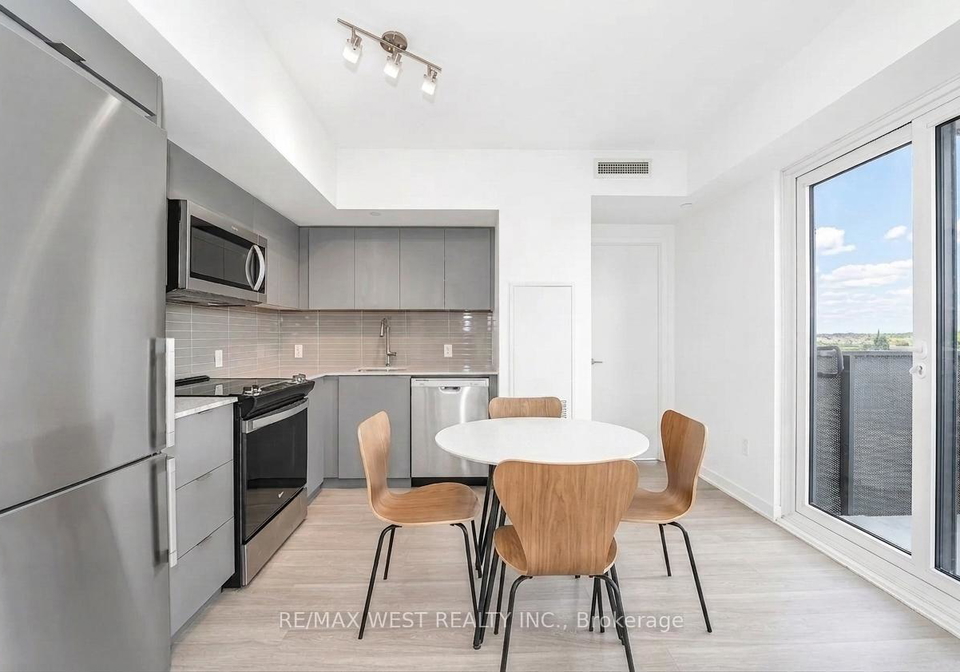 500-wilson-avenue-toronto-toronto-ontario-c13715486