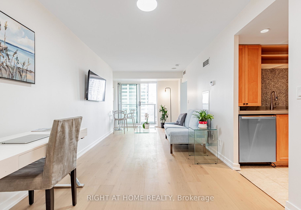 8-park-road-toronto-toronto-ontario-c13715510