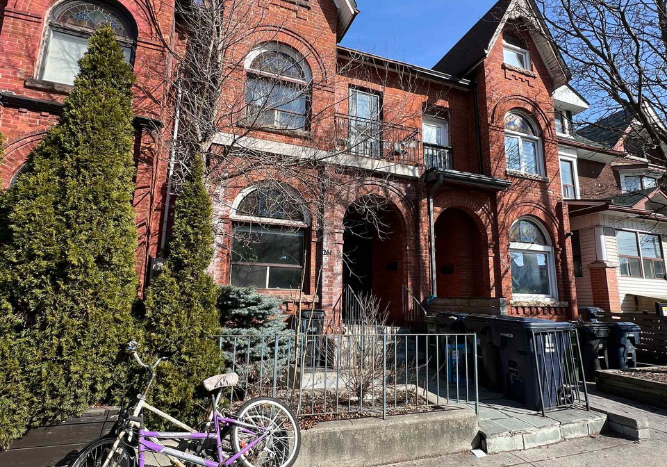 261-ossington-avenue-toronto-toronto-ontario-c13715526