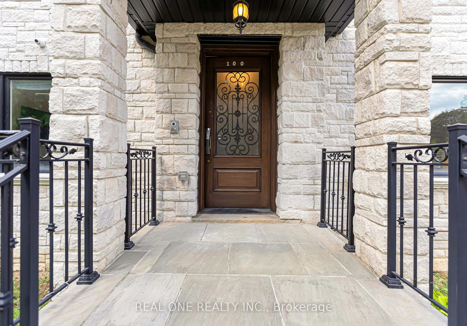 100-ridelle-avenue-toronto-toronto-ontario-c13715548