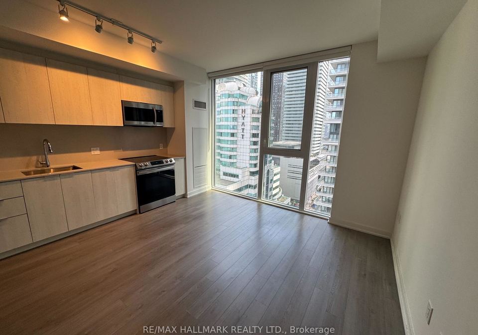 357-king-street-w-toronto-toronto-ontario-c13715572