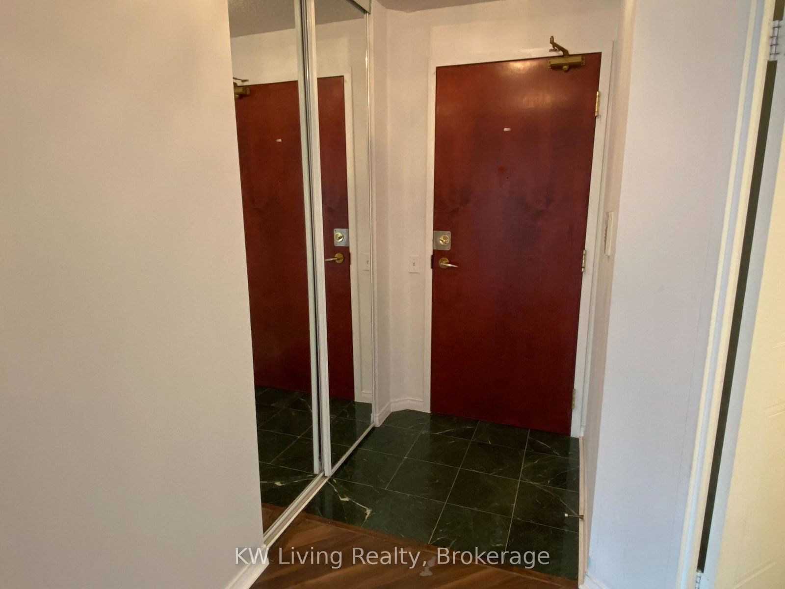 750-bay-street-toronto-toronto-ontario-c13715614