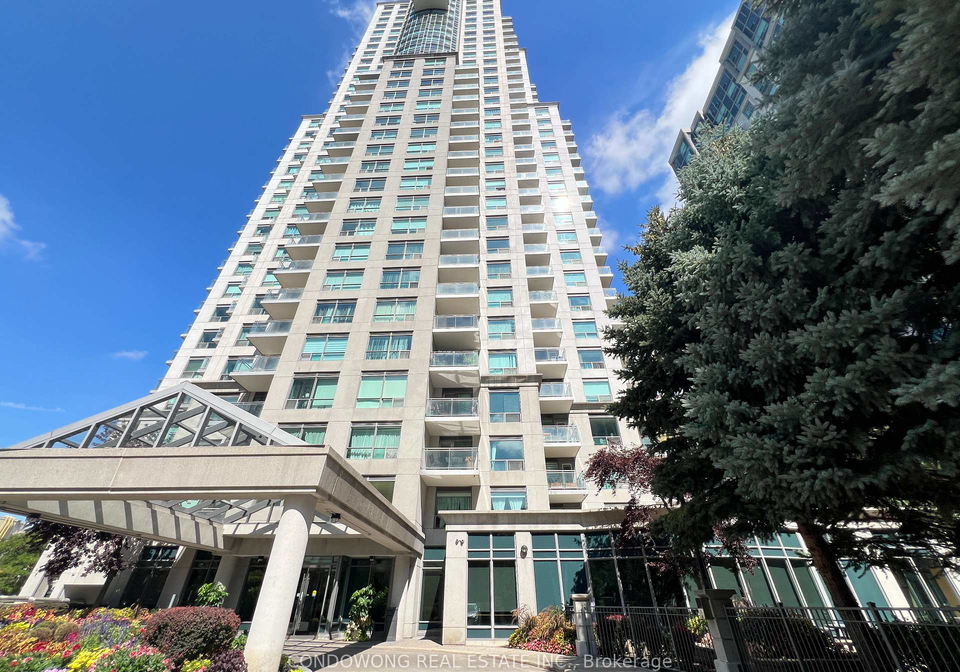 21-hillcrest-avenue-toronto-north-york-ontario-c13715796