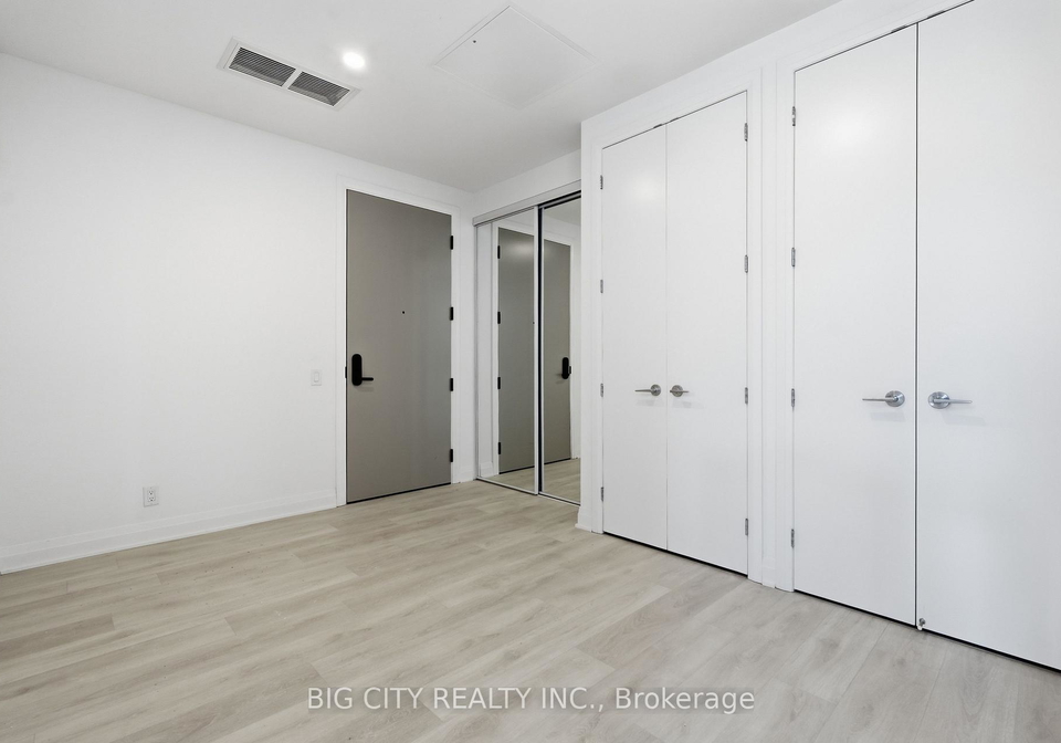 25-frederick-todd-way-toronto-east-york-ontario-c13716120
