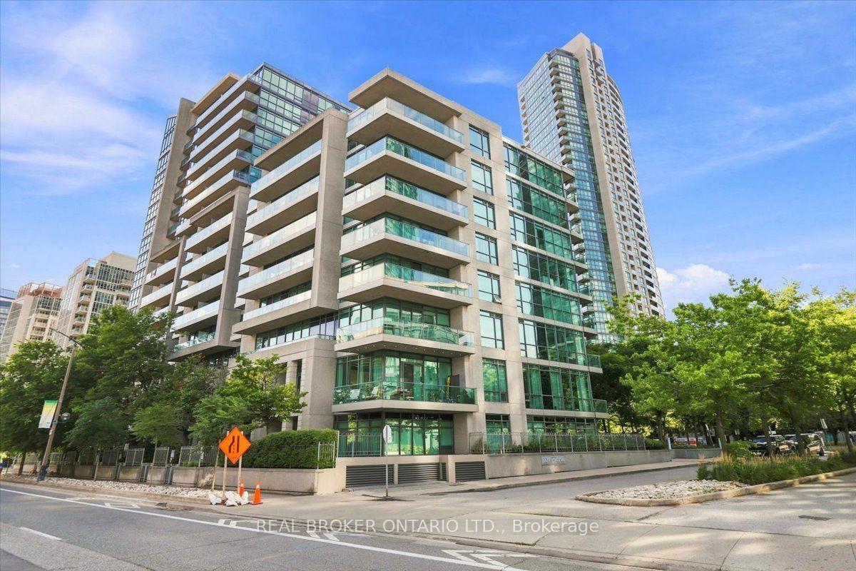 209-fort-york-boulevard-toronto-toronto-ontario-c13716134