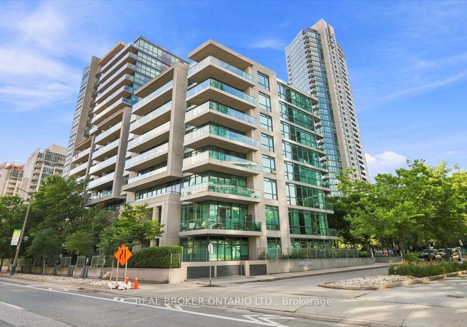209-fort-york-boulevard-toronto-toronto-ontario-c13716134