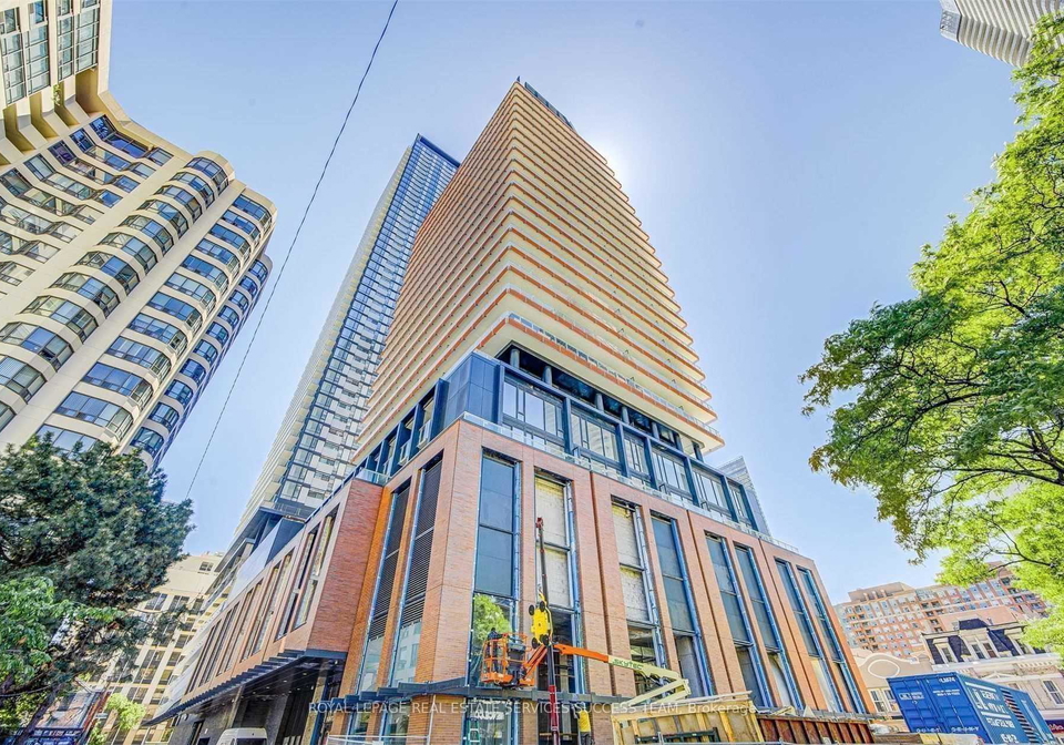 501-yonge-street-toronto-toronto-ontario-c13716298