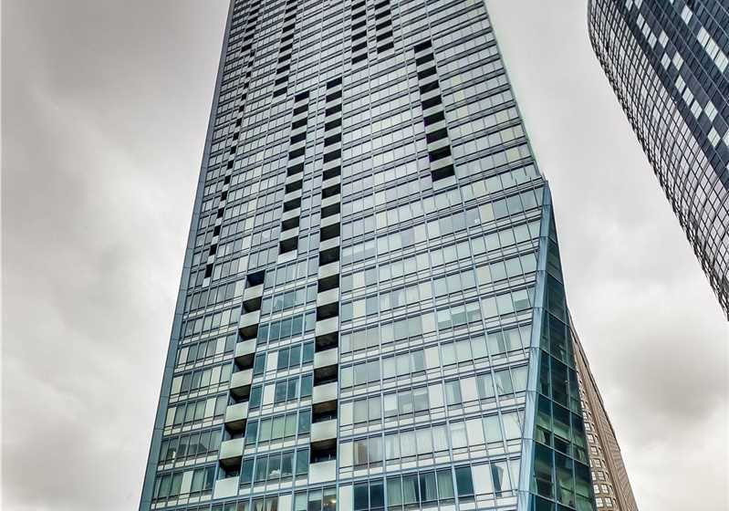 8-the-esplanade-toronto-toronto-ontario-c13716558