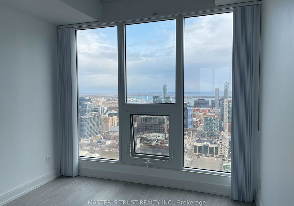 181-dundas-street-e-toronto-toronto-ontario-c13716568