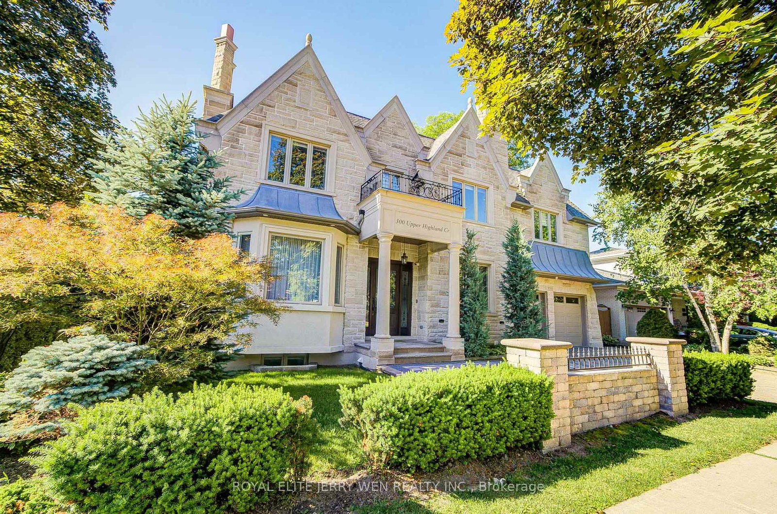 300-upper-highland-crescent-toronto-north-york-ontario-c13716590