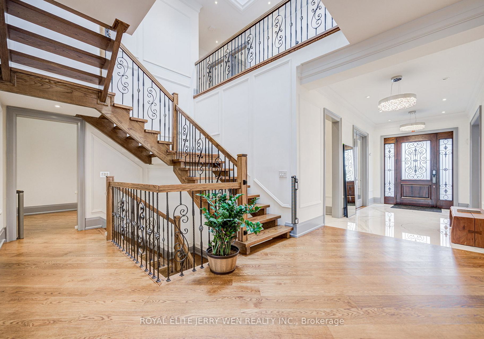300-upper-highland-crescent-toronto-north-york-ontario-c13716590