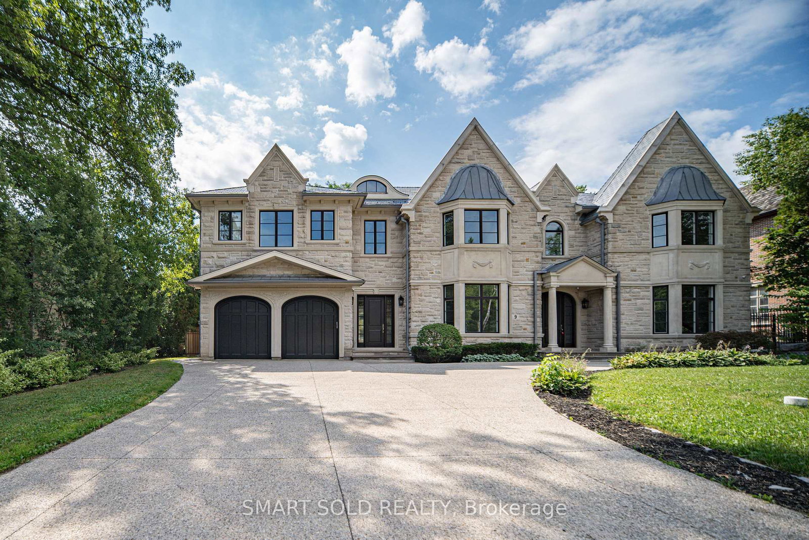 9-saintfield-avenue-toronto-north-york-ontario-c13716682