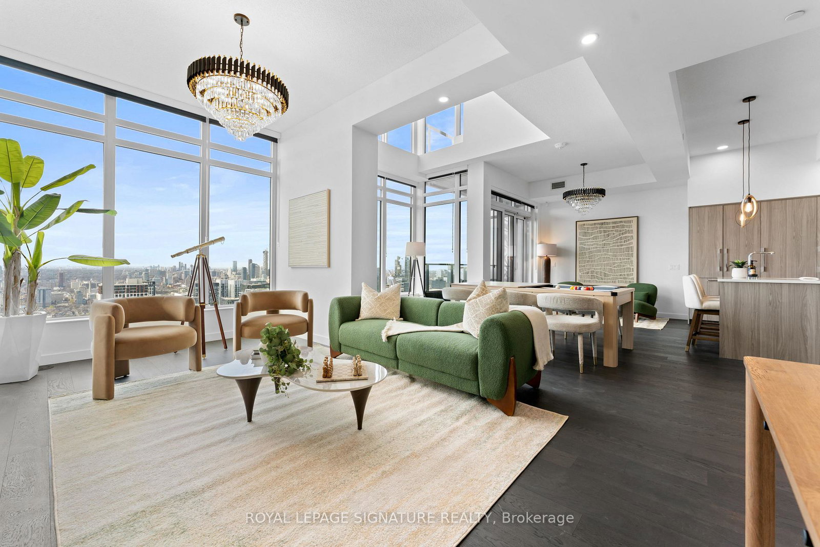 1-concord-cityplace-way-toronto-toronto-ontario-c13717094