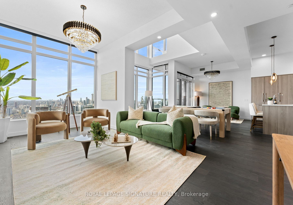 1-concord-cityplace-way-toronto-toronto-ontario-c13717094