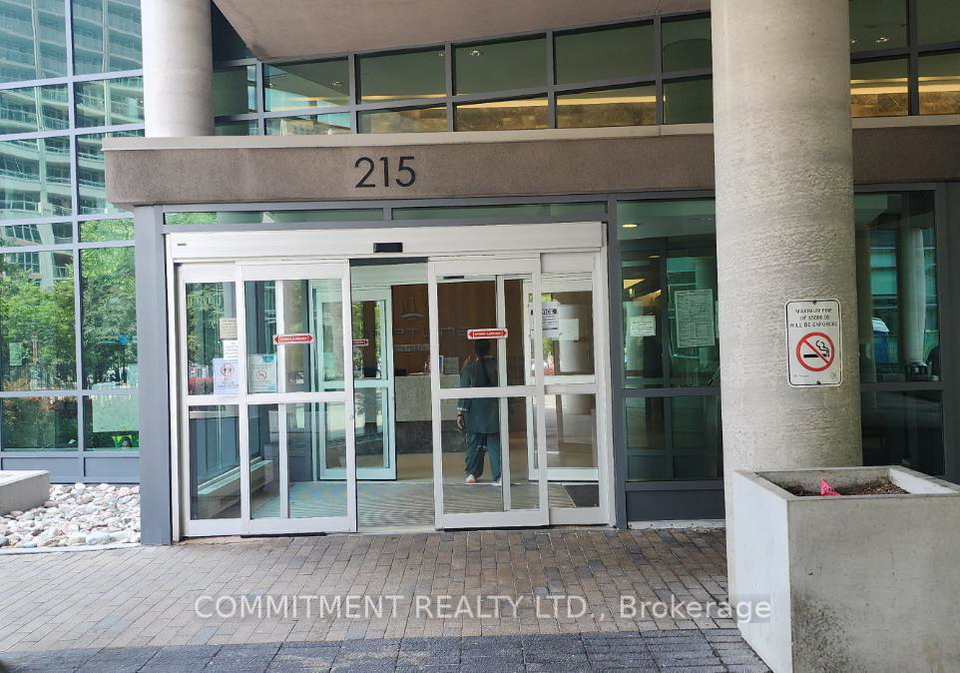 215-fort-york-boulevard-toronto-toronto-ontario-c13717298