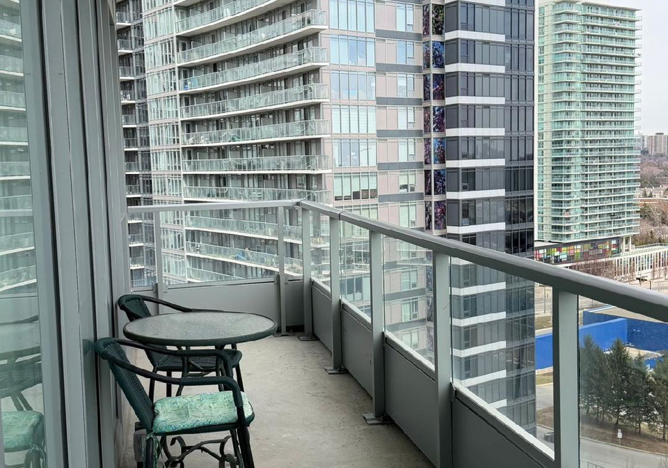 115-mcmahon-drive-toronto-north-york-ontario-c13717312
