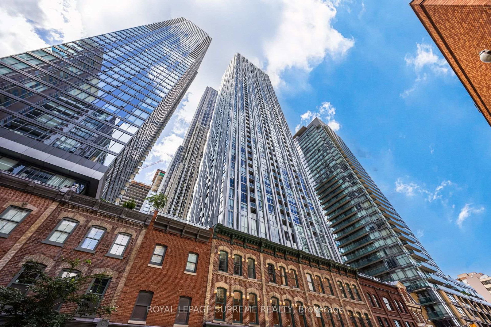 1-yorkville-avenue-toronto-toronto-ontario-c13717434