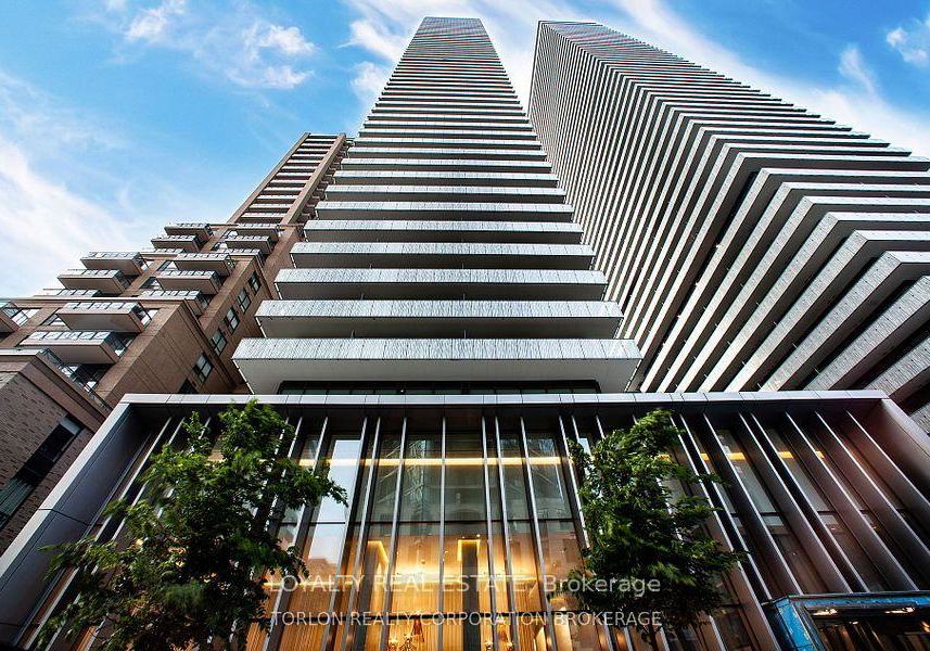 42-charles-street-e-toronto-toronto-ontario-c13717742