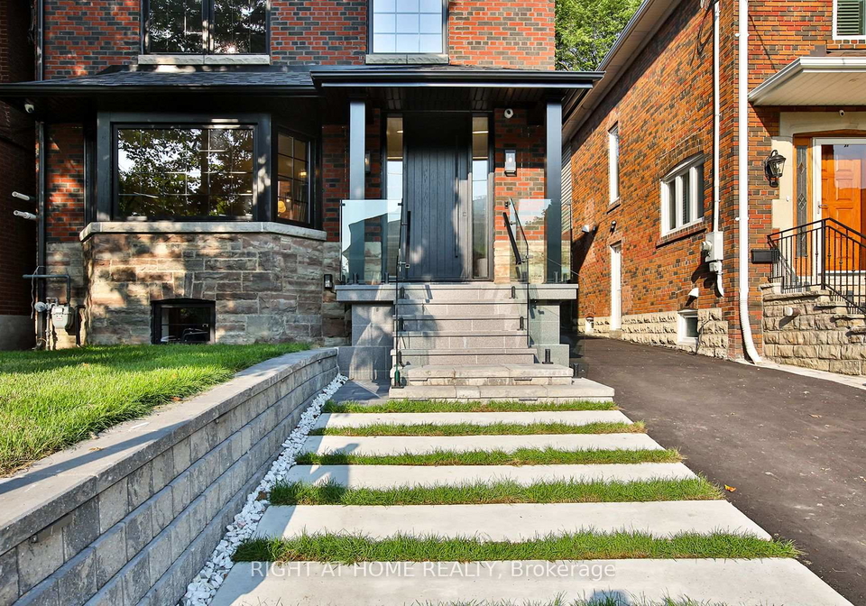 106-eastbourne-avenue-toronto-toronto-ontario-c13718062